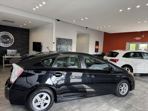2010 Toyota Prius III