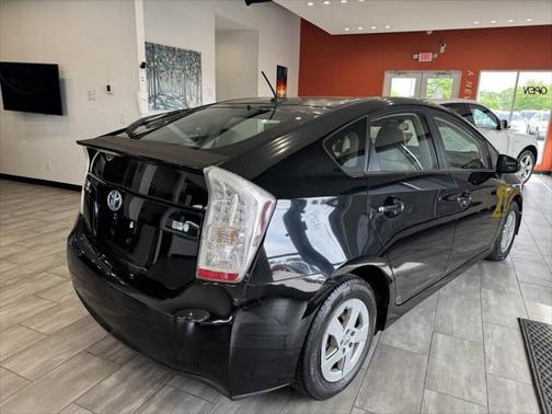 2010 Toyota Prius III
