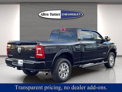 2022 RAM 2500 Laramie Crew Cab 4x4 6'4' Box