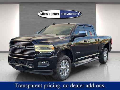 2022 RAM 2500 Laramie Crew Cab 4x4 6'4' Box