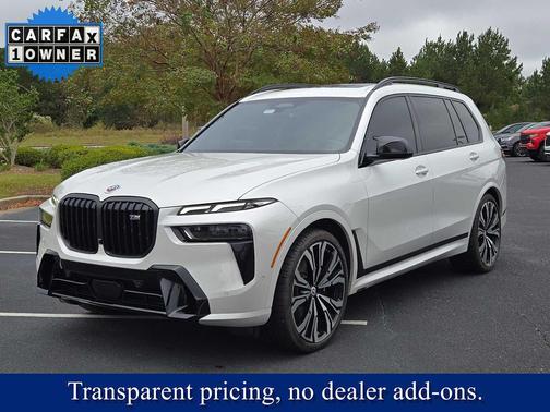 2023 BMW X7 M60i