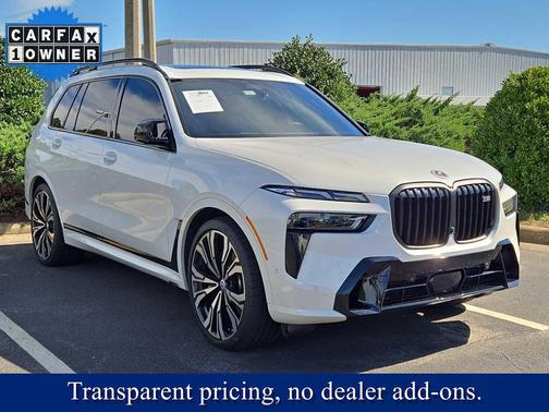 2023 BMW X7 M60i