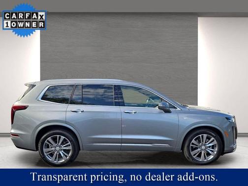 2025 Cadillac XT6 Premium Luxury FWD