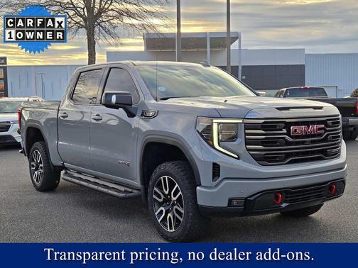 2024 GMC Sierra 1500 AT4