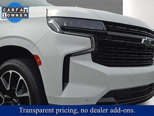Summit White 2024 Chevrolet Suburban RST