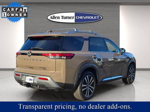 2023 Nissan Pathfinder Platinum 4WD