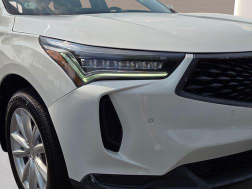 Platinum White Pearl 2023 Acura RDX Advance Package
