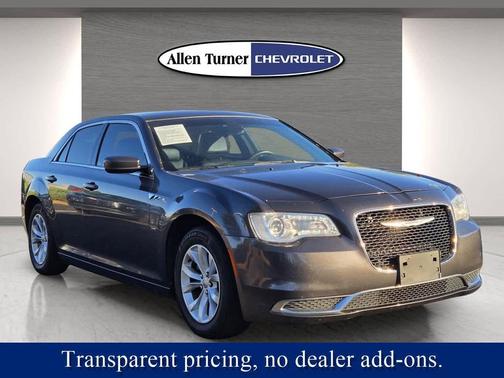 2015 Chrysler 300 Limited