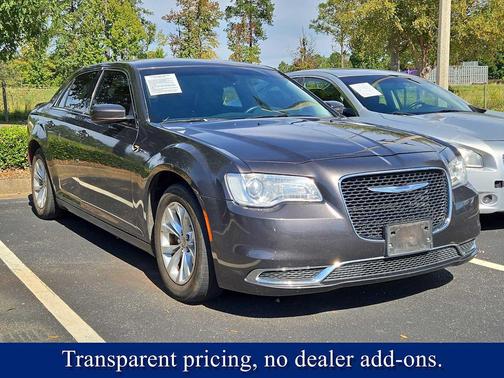 2015 Chrysler 300 Limited