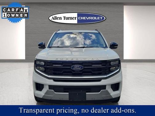 Star White Metallic Tri-Coat 2025 Ford Expedition Max Platinum