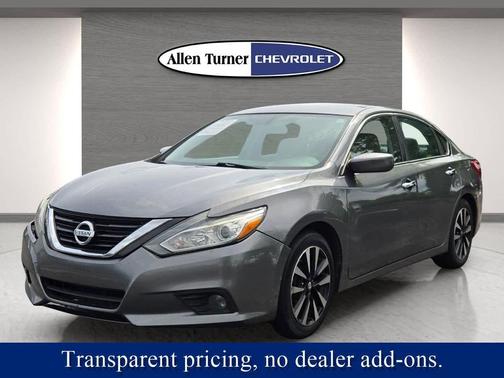 Gun Metallic 2018 Nissan Altima 2.5 SV