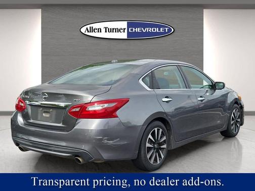 Gun Metallic 2018 Nissan Altima 2.5 SV