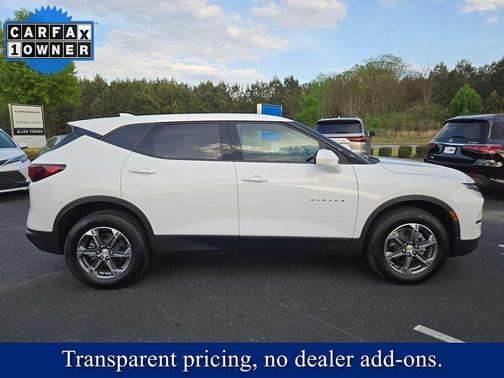 Summit White 2025 Chevrolet Blazer 2LT