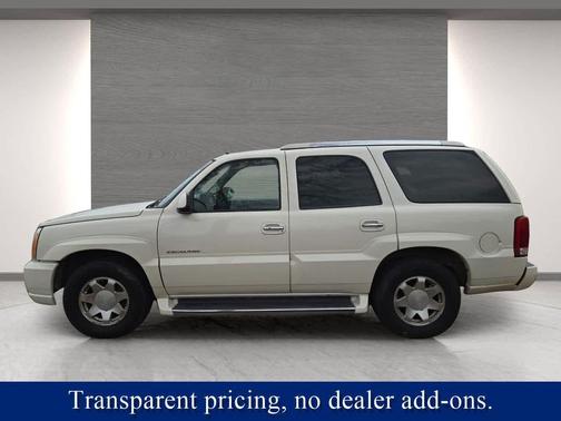 2002 Cadillac Escalade Base