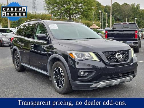 2020 Nissan Pathfinder SL 2WD