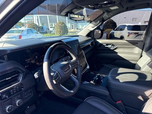 2026 GMC Yukon 2WD Elevation