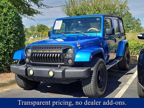 2016 Jeep Wrangler Unlimited Sahara