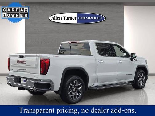 2024 GMC Sierra 1500 SLT