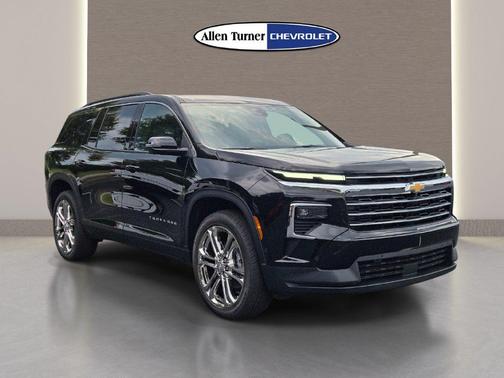 Mosaic Black Metallic 2027 Chevrolet Traverse LT
