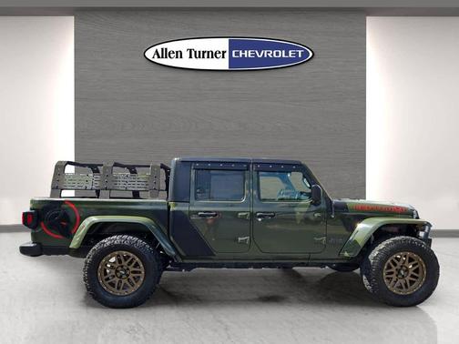 2021 Jeep Gladiator Sport S