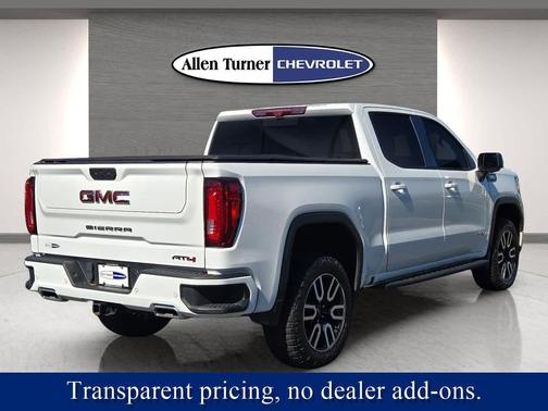 2022 GMC Sierra 1500 AT4