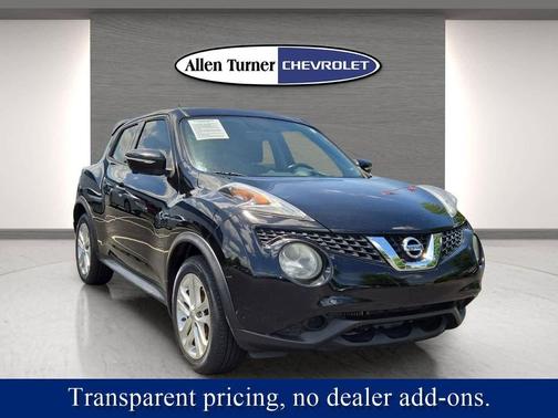 Super Black 2015 Nissan Juke SV