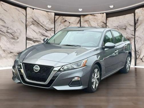 Gun Metallic 2019 Nissan Altima 2.5 S