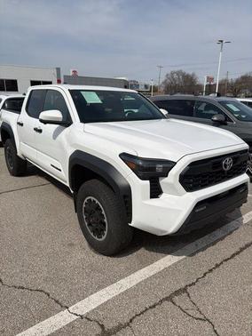 2024 Toyota Tacoma TRD Off-Road