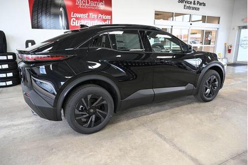 Midnight Black Metallic 2026 Toyota C-HR SE