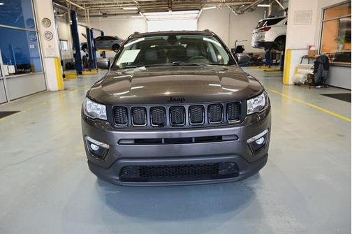 Granite Crystal Metallic Clearcoat 2021 Jeep Compass Latitude