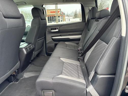 2016 Toyota Tundra SR5