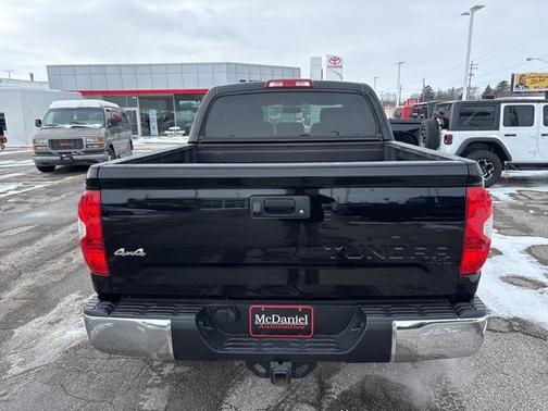 2016 Toyota Tundra SR5