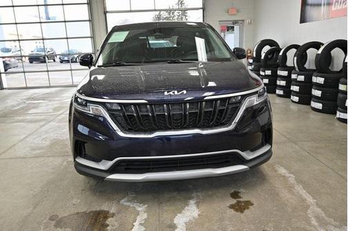 2022 Kia Carnival LXS