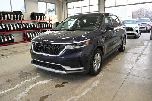 2022 Kia Carnival LXS