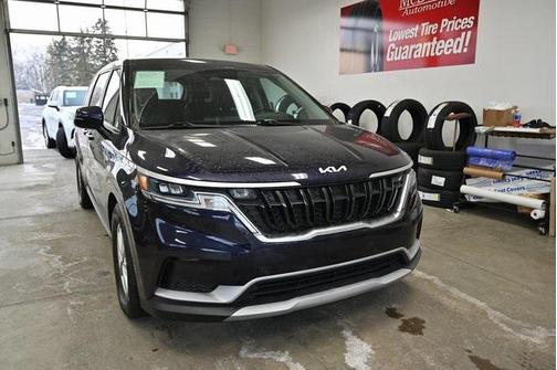 2022 Kia Carnival LXS