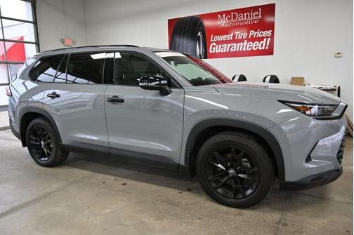 2026 Toyota Highlander Hybrid Base