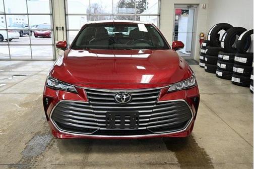 2022 Toyota Avalon XLE