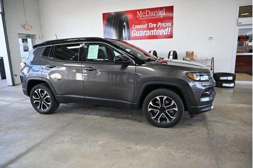 Granite Crystal Metallic Clearcoat 2023 Jeep Compass Limited