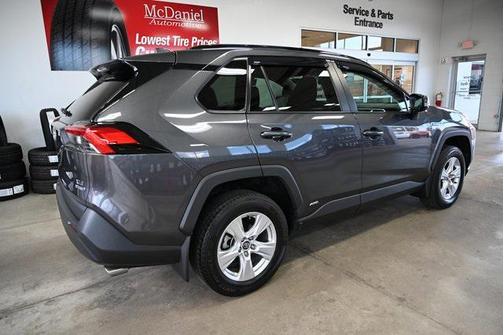 2020 Toyota RAV4 Hybrid XLE