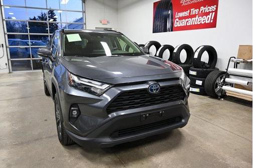 2023 Toyota RAV4 Hybrid XLE Premium