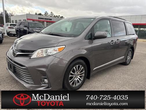 2019 Toyota Sienna XLE