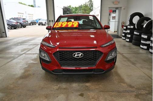 Pulse Red 2019 Hyundai KONA SE