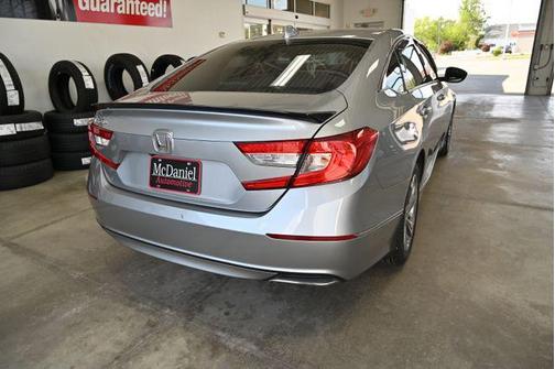 Lunar Silver Metallic 2019 Honda Accord EX