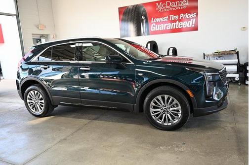 2025 Cadillac XT4 Premium Luxury