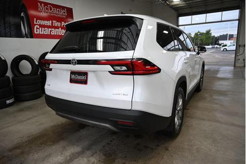 Wind Chill Pearl 2024 Toyota Grand Highlander Limited