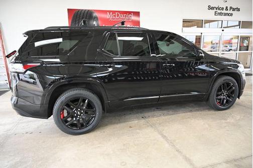 Mosaic Black Metallic 2019 Chevrolet Traverse Premier