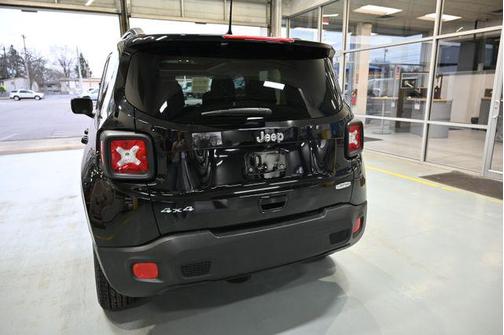 Black 2018 Jeep Renegade Latitude