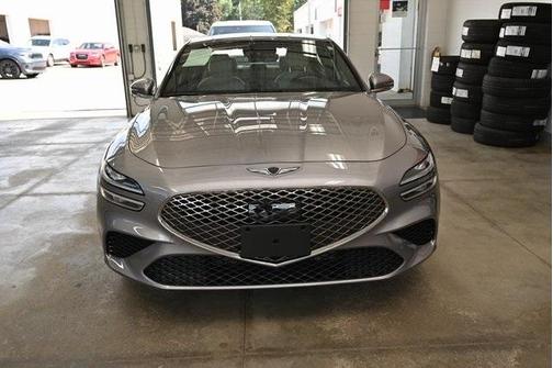 2024 Genesis G70 2.5T
