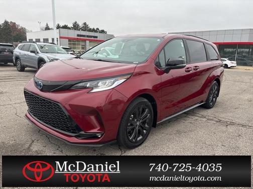 2025 Toyota Sienna XSE 7 Passenger
