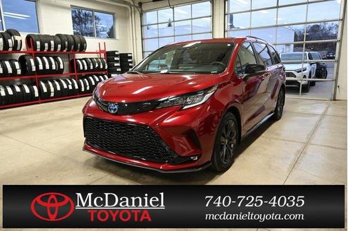 2025 Toyota Sienna XSE 7 Passenger